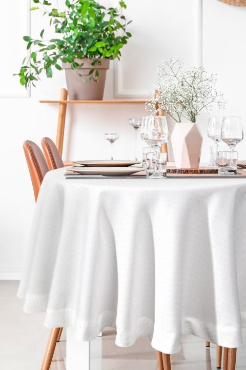 OBRUS ELLEN O 120 CM BIAŁY