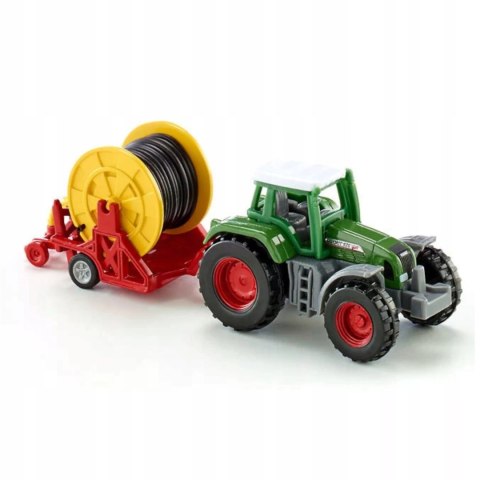Siku Traktor z deszczownicą szpulową model metal S1677
