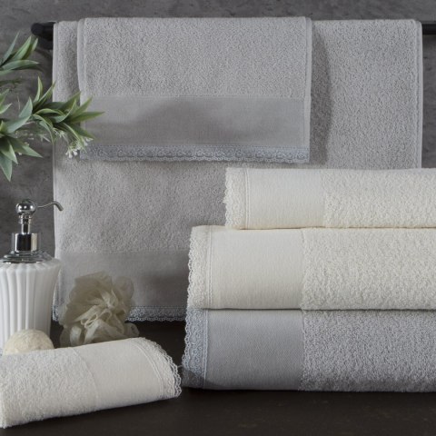 RĘCZNIK EMI (01) 30 X 50 CM BIAŁY