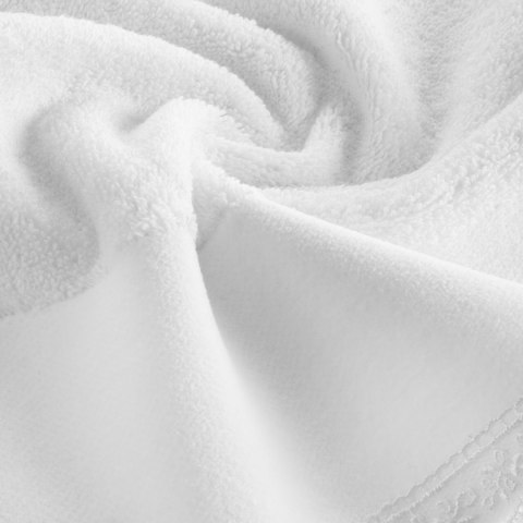 RĘCZNIK EMI (01) 50 X 90 CM BIAŁY