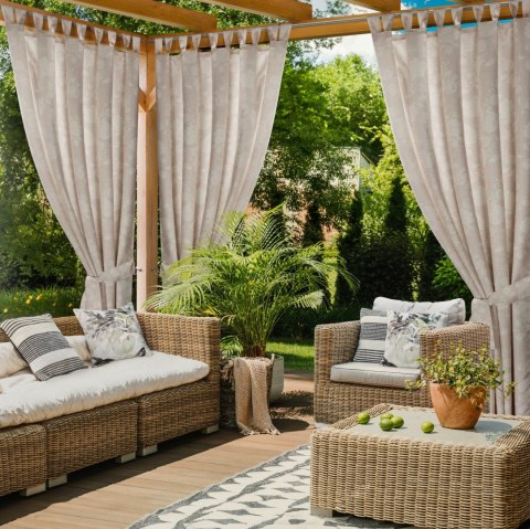 ZASŁONA GOTOWA GARDEN 15 NA SZELKACH 155 X 240 CM PUDROWY