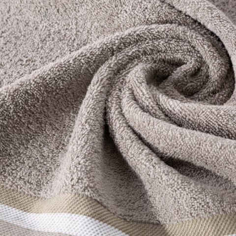 RĘCZNIK NIKO (02) 30 X 50 CM BEŻOWY