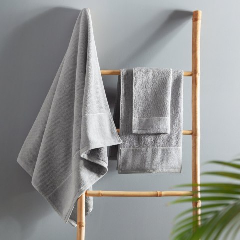 RĘCZNIK ARIA (02) 70 X 140 CM SREBRNY