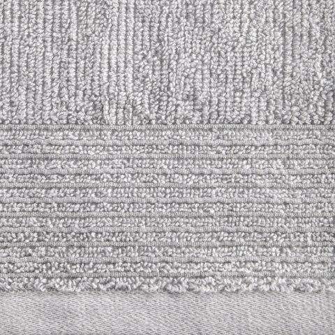 RĘCZNIK LARI (10) 70 X 140 CM JASNOSREBRNY