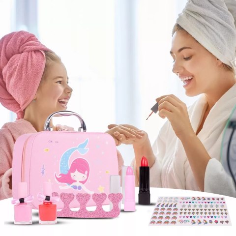 Kuferek kosmetyków Mała Syrenka - zestaw do makijażu i paznokci dla dzieci