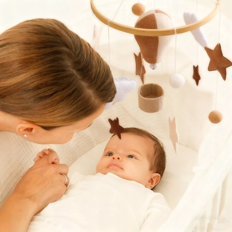 Karuzelka do Łóżeczka Dziecięcego Boho Naturalne Drewno z pałąkiem Balon