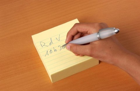 Bloczek samoprzylepny POST-IT_ w linie (675-YL), 100x100mm, 1x300 kart., żółty (X)