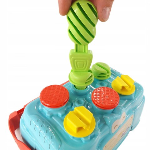 CLEMENTONI STOLIK MAŁEGO MAJSTERKOWICZA 17042