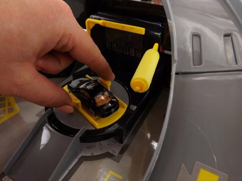 PARKING GARAŻ SKŁADANY W OPONIE METALOWE AUTKA 200