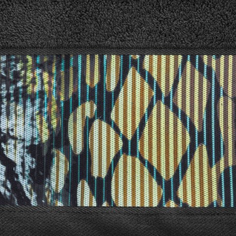 RĘCZNIK CARLA 70X140 CM CZARNY