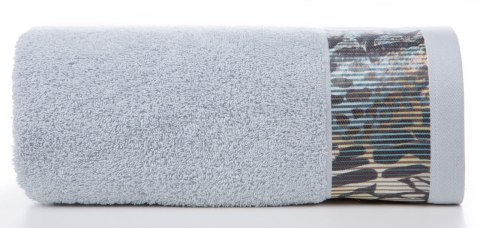RĘCZNIK CARLA 70X140 CM SREBRNY