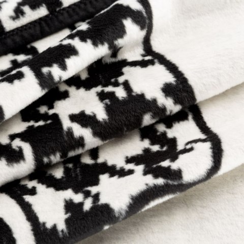 CIEPŁY KOC EUROFIRANY PLED AKRYL 220 X 240 NARZUTA BIAŁY