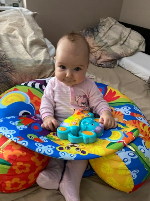 Poduszka wałek rogal do nauki siadania 028-17