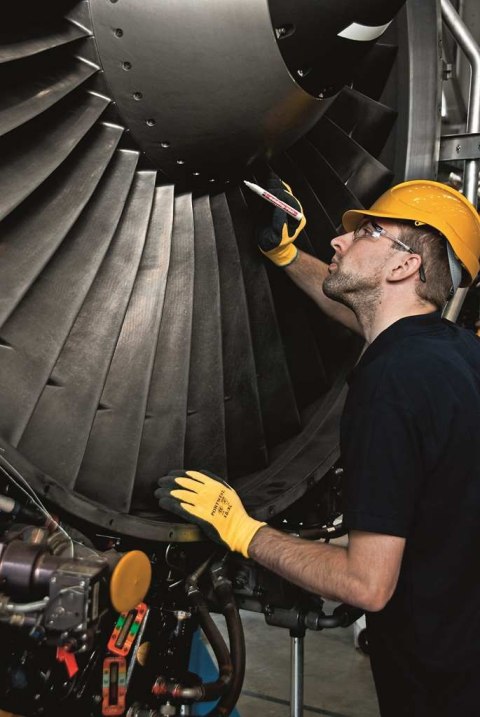 Marker lakierowy 2-4mm 750 biały EDDING