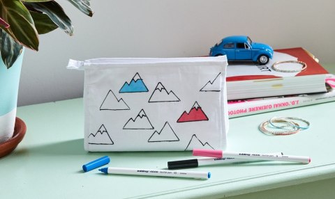 Marker do tkanin czarne 1mm ok. 4600