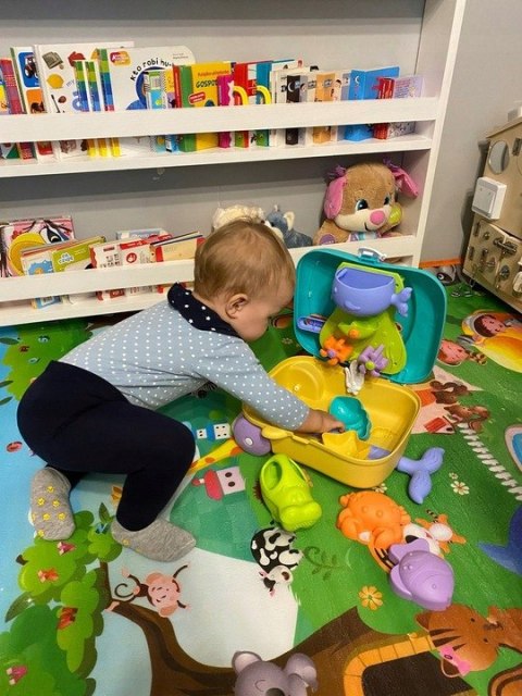 Duży zestaw do piasku walizka młyn konewka 1018F