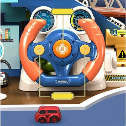 Tor samochodowy zjeżdżalnia z autami winda T904A