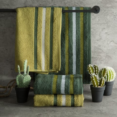 RĘCZNIK GRACJA (16) 70X140 CM